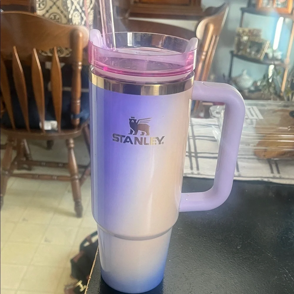 Stanley Ombre Tumbler with Handle - Pink and Purple. Limited edition Glinda. - Picture 1 of 8